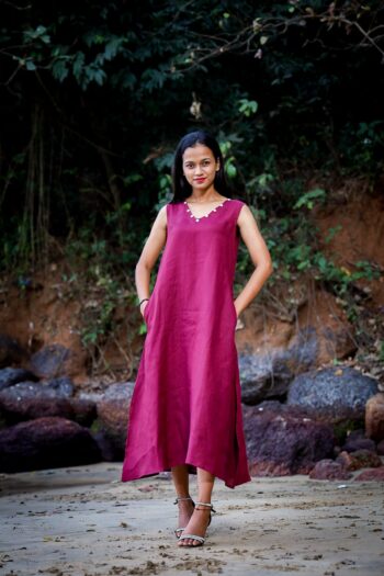 The "Berry Bliss" Linen Midi Dress